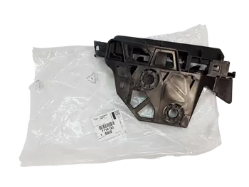 7119QC Fixation de pare-chocs Peugeot
