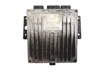 8200331477 Calculateur Renault