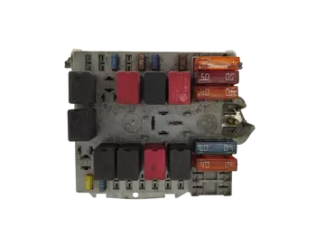 51742420 Boîtier fusibles Alfa Romeo