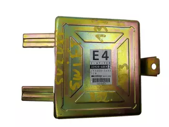 33920-60E4 Calculateur ecu Suzuki