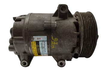 8200309193  Compresseur de climatisation Nissan Renault 1,9 DCI / 2,0 16V F4R