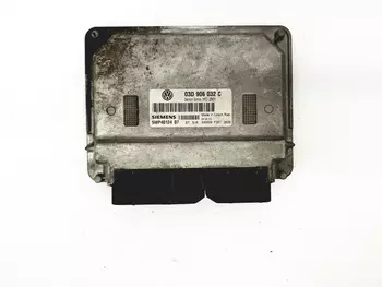 03D 906 032 C Calculateur Volkswagen