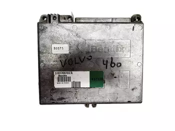 S101706102A Calculateur Volvo