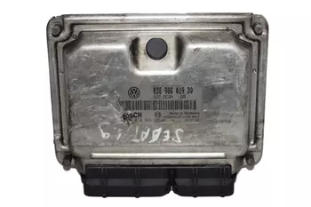 038 906 019 DQ Calculateur d’ ordinateur ecu Seat