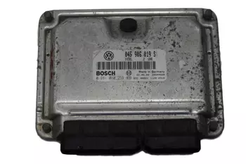 045 906 019 S Calculateur d’ ordinateur ecu Volkswagen