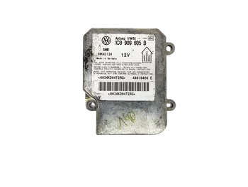 1K0909605B  Calculateur Volkswagen
