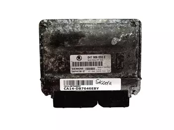 047 906 033 E Calculateur Skoda