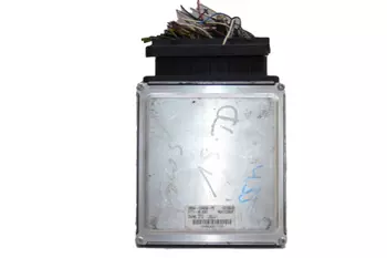2M5A-12A650-PE Calculateur d’ ordinateur ecu Ford