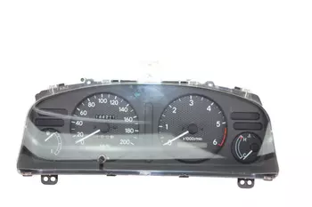 83800-1A870 157390-2110 Le compteur, compteur de vitesse, tableau de bord Toyota