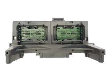 04692114AC Boîtier fusibles Jeep