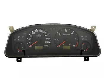 24810 2F618 Bloc compteurs vitesse Nissan Diesel