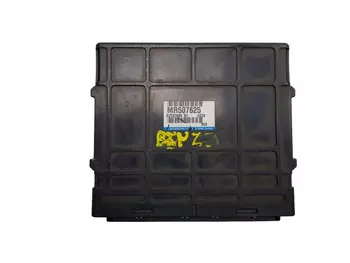 MR507625 Calculateur ecu Mitsubishi