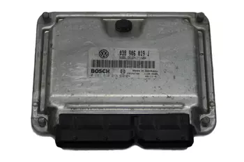 038 906 019 J Calculateur d’ ordinateur ecu Volkswagen