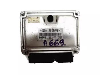 038 906 019 EJ Calculateur Volkswagen