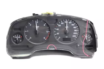 24402320XJ 110080166010 Le compteur, compteur de vitesse, tableau de bord Opel