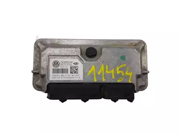 03C906024AT Calculateur ecu Skoda