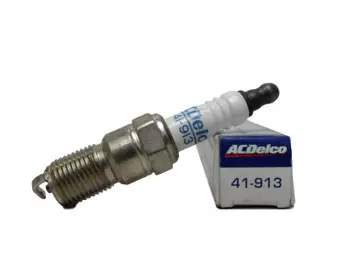 41-913 Bougie d’allumage Cadillac Chevrolet Pontiac