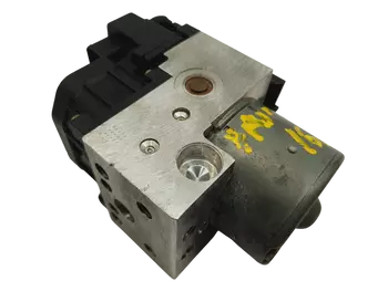 476608F815 Pompe abs Nissan
