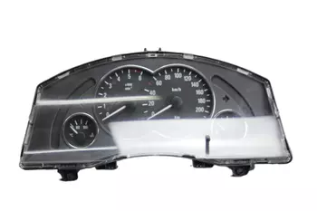 110080162026 13173381XT Le compteur, compteur de vitesse, tableau de bord Opel