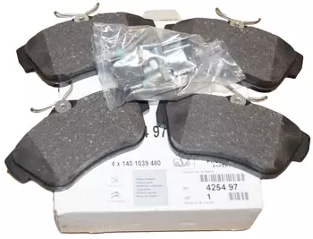 PSA4253.67 PSA4253.68 Plaquettes de frein Citroen Peugeot