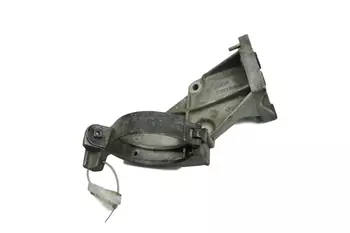 7700874059 Support moteur Renault _2,2 TD