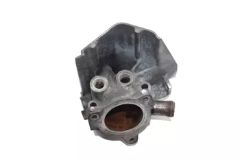 7700866299 Boitier thermostat d'eau moteur Renault _1,6 8v K7M