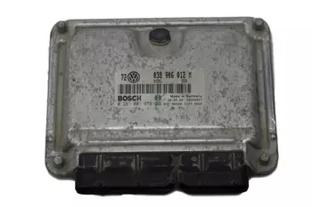 038 906 012 M Calculateur d’ ordinateur ecu Volkswagen