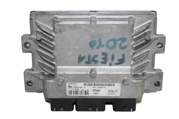 8V21-12A650-TH Calculateur d’ ordinateur ecu Ford