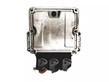 0 281 001 934 Calculateur Renault