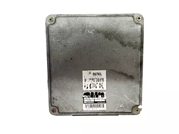 B67K 18 8810 Calculateur Mazda