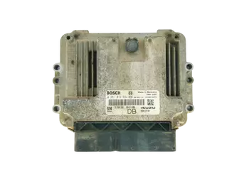 55560810DB Calculateur Opel