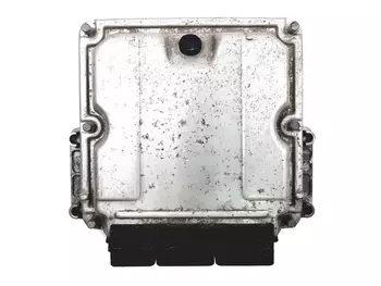 8200153946 Calculateur Renault