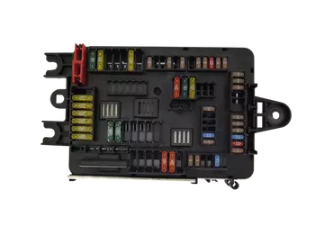926111102 Boîtier fusibles BMW