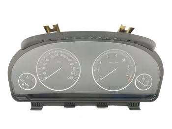 9348711-01  Bloc compteurs vitesse BMW