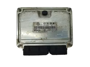 038 906 019 AF Calculateur Skoda
