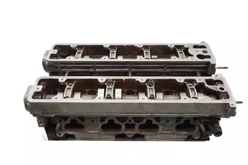 0200.Y2 0200Y2 Culasse moteur complet Citroen Peugeot 1997 ccm 2,0 16v RFN RFR EW10J4 100 kW