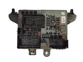 22737768 Boîtier fusibles Opel