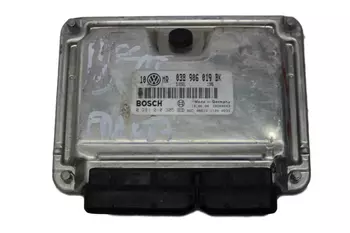 038 906 019 BK Calculateur d’ ordinateur ecu Volkswagen