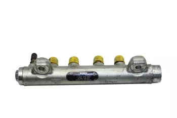 8200148037 8200347593 Rampe d'injection Renault _2,2 DCI G9T / 2,5 DCI G9U