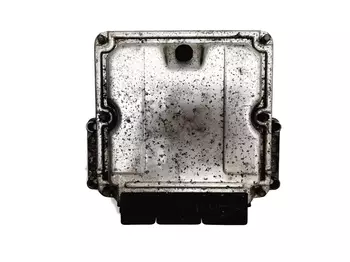 0 281 011 103 Calculateur Renault