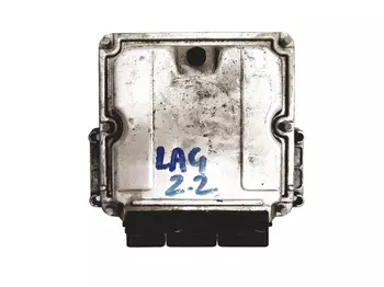 0 281 010 637 Calculateur Renault