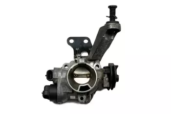 7700108120 Boitier papillon d’admission Renault 1,2 8v D7F