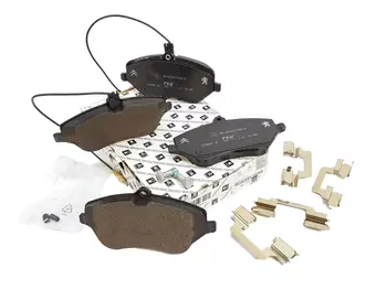 4246.E0 PSA4246.P8 Plaquettes de frein avant Citroen Peugeot