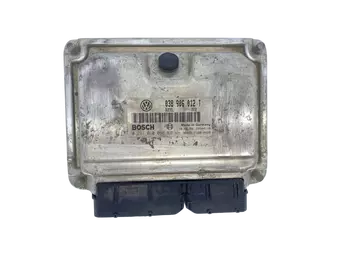 038906012T Calculateur Volkswagen