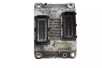 ME73H4F004 Calculateur d’ ordinateur ecu Fiat