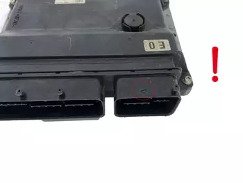 89661-42C11 Calculateur Toyota