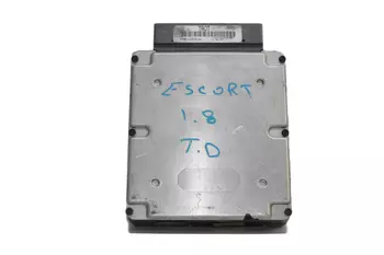 TROT 97AB-12A650-AA Calculateur d’ ordinateur ecu Ford