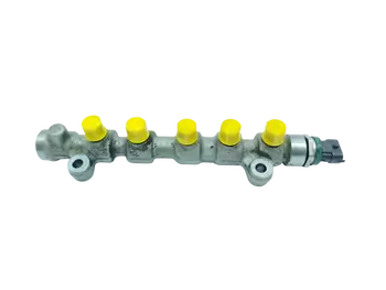 8200754773 Rampe d'injection Nissan Opel Renault 2,5 dCi