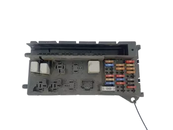 A9065450401 Boîtier fusibles Mercedes-Benz