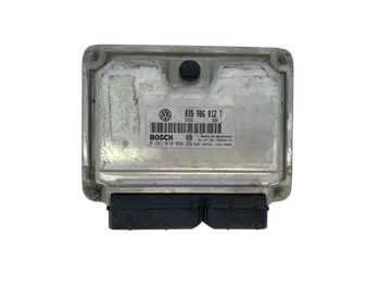 038 906 012 T Calculateur Volkswagen